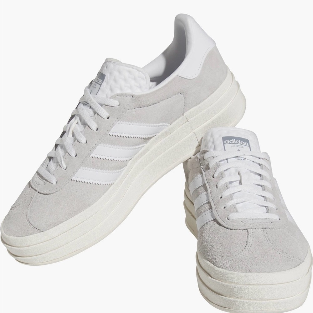 Adidas Women's Gazelle Bold Platform Sneaker in Light Gray (NWOB)